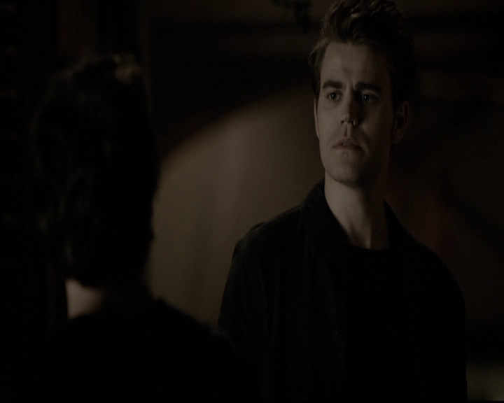 VampireDiariesWorld-dot-nl_6x10ChristmasThroughYourEyes2135.jpg