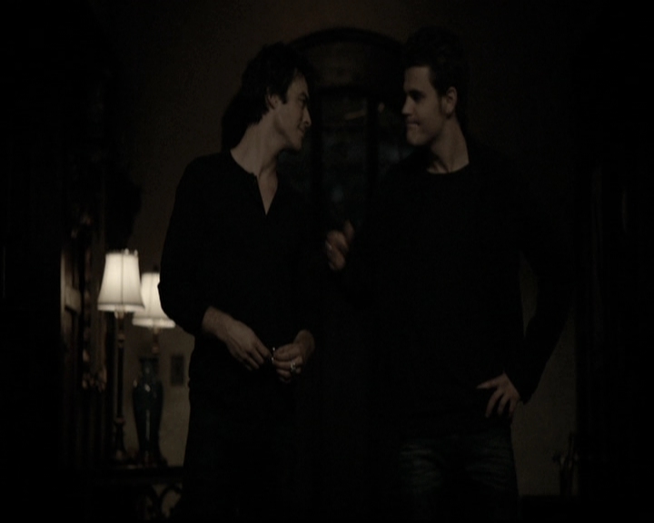 VampireDiariesWorld-dot-nl_6x10ChristmasThroughYourEyes2163.jpg