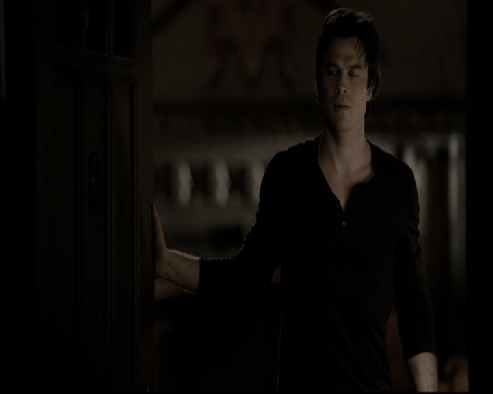 VampireDiariesWorld-dot-nl_6x10ChristmasThroughYourEyes2203.jpg