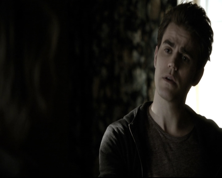 VampireDiariesWorld-dot-nl_6x11WokeUpWithAMonster0487.jpg