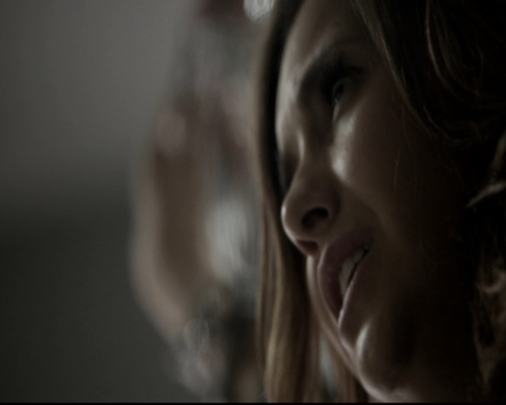 VampireDiariesWorld-dot-nl_6x11WokeUpWithAMonster0597.jpg