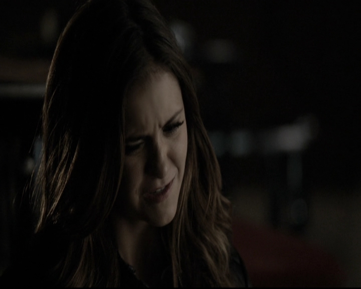 VampireDiariesWorld-dot-nl_6x11WokeUpWithAMonster0847.jpg