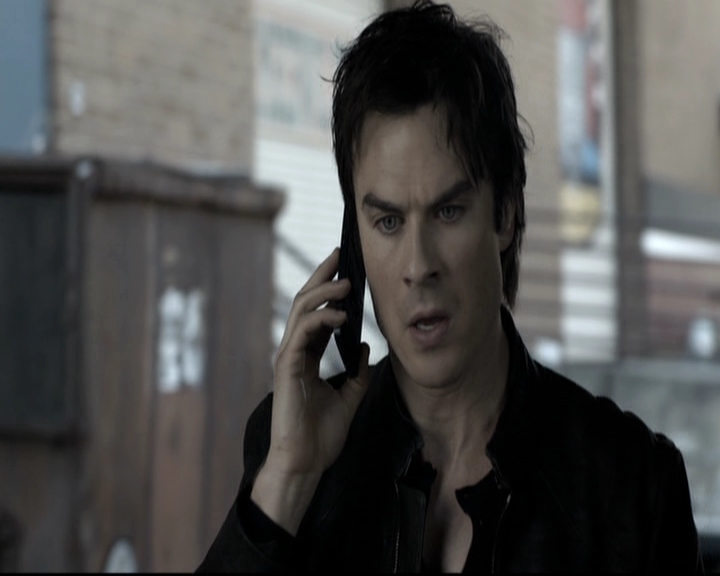 VampireDiariesWorld-dot-nl_6x11WokeUpWithAMonster0992.jpg