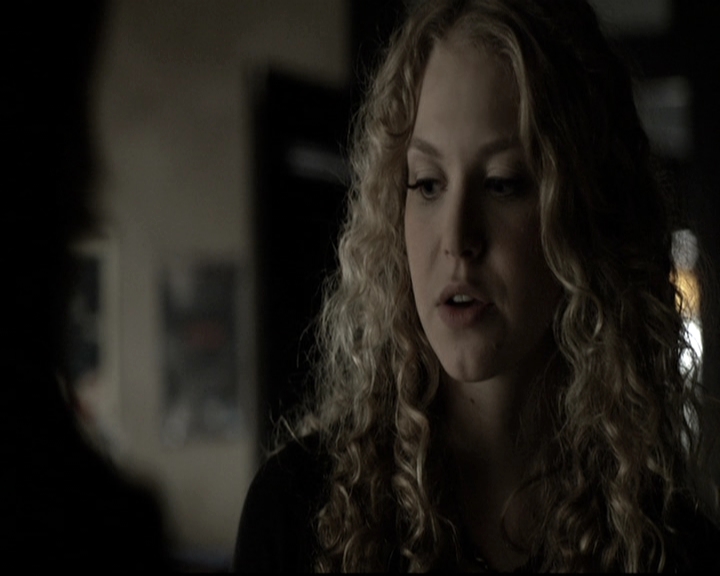 VampireDiariesWorld-dot-nl_6x11WokeUpWithAMonster1082.jpg