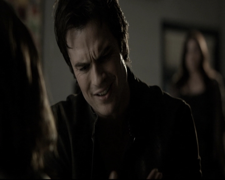 VampireDiariesWorld-dot-nl_6x11WokeUpWithAMonster1477.jpg