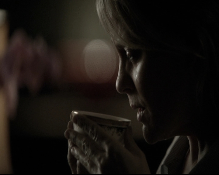 VampireDiariesWorld-dot-nl_6x11WokeUpWithAMonster2246.jpg VampireDiariesWorld-dot-nl_6x11WokeUpWithAMonster2246.jpg