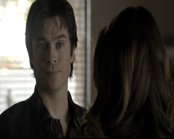 VampireDiariesWorld-dot-nl_6x12PrayerForTheDying0619.jpg