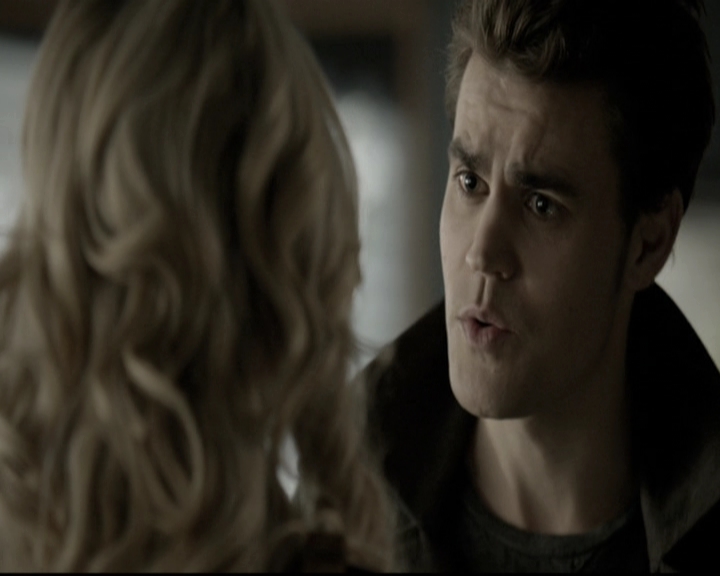 VampireDiariesWorld-dot-nl_6x12PrayerForTheDying0906.jpg