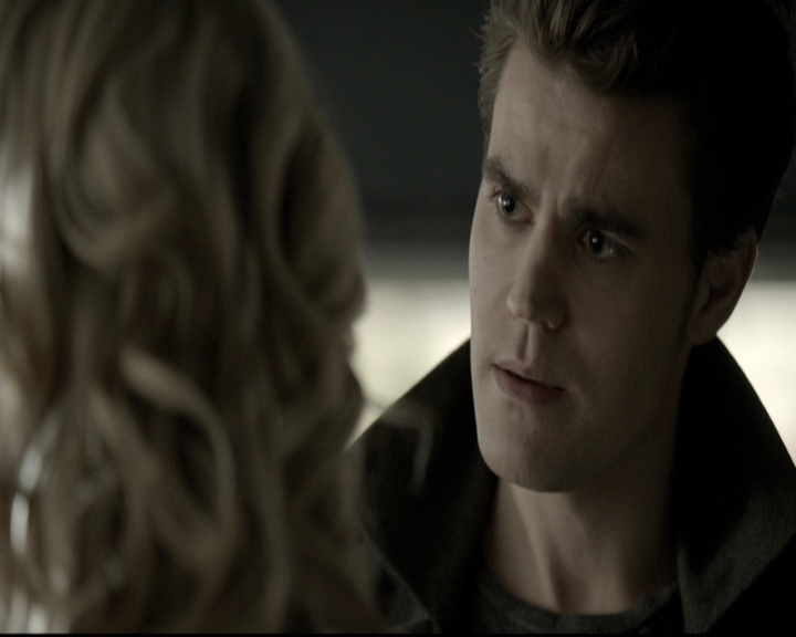 VampireDiariesWorld-dot-nl_6x12PrayerForTheDying0938.jpg