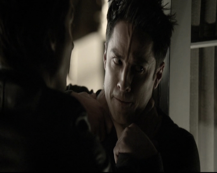 VampireDiariesWorld-dot-nl_6x12PrayerForTheDying1082.jpg