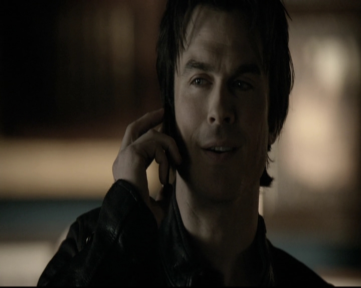 VampireDiariesWorld-dot-nl_6x12PrayerForTheDying1164.jpg