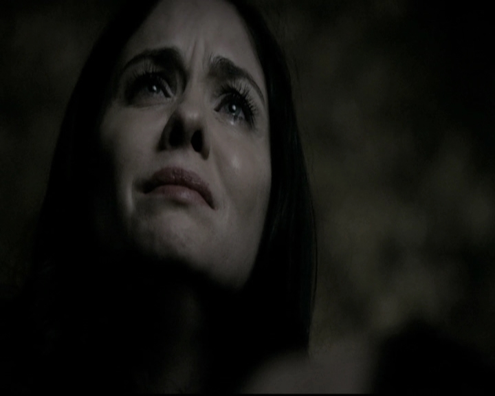 VampireDiariesWorld-dot-nl_6x12PrayerForTheDying2138.jpg