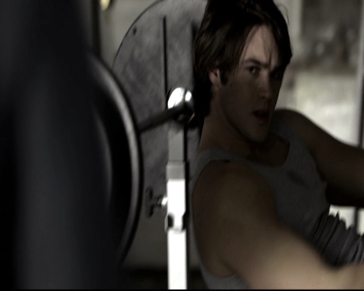 VampireDiariesWorld-dot-nl_6x13TheDayITriedTLive0084.jpg