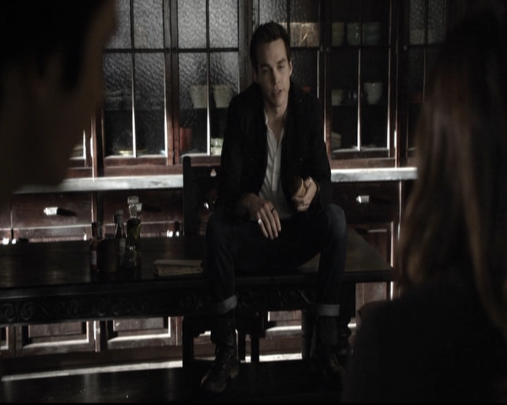 VampireDiariesWorld-dot-nl_6x13TheDayITriedTLive0259.jpg
