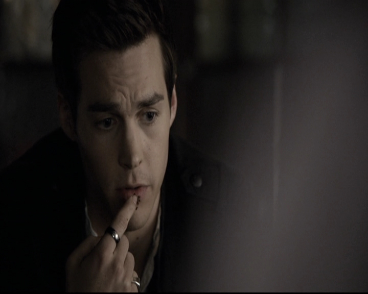 VampireDiariesWorld-dot-nl_6x13TheDayITriedTLive0265.jpg