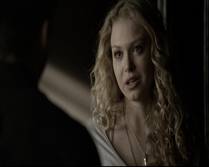 VampireDiariesWorld-dot-nl_6x13TheDayITriedTLive0535.jpg