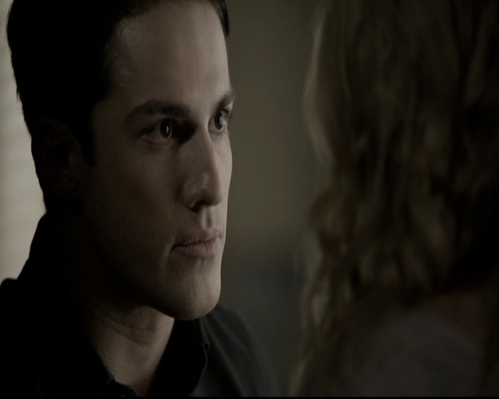 VampireDiariesWorld-dot-nl_6x13TheDayITriedTLive0544.jpg
