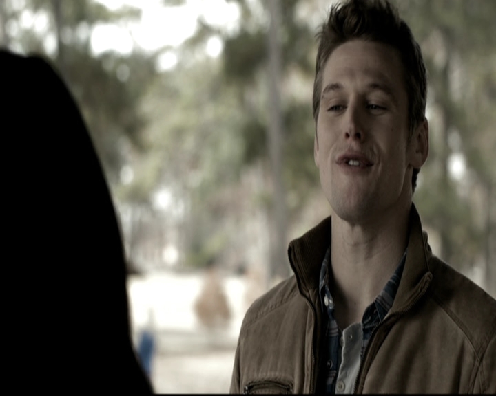 VampireDiariesWorld-dot-nl_6x13TheDayITriedTLive0854.jpg
