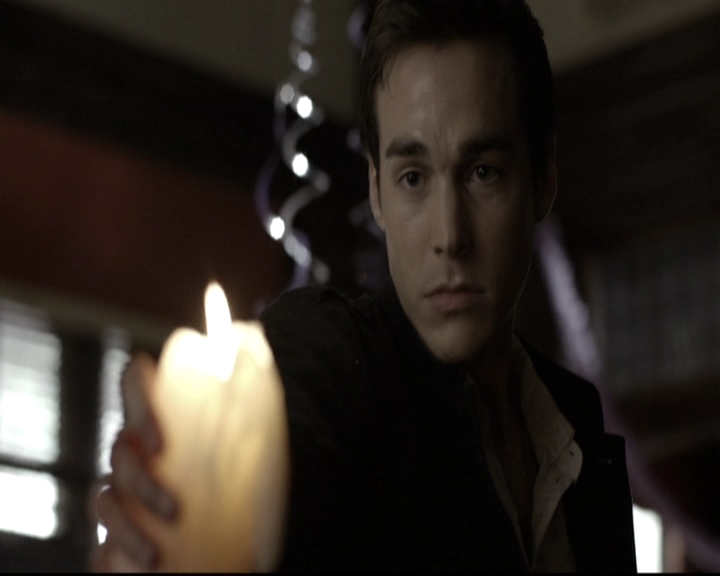 VampireDiariesWorld-dot-nl_6x13TheDayITriedTLive1416.jpg
