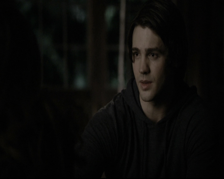 VampireDiariesWorld-dot-nl_6x13TheDayITriedTLive1917.jpg