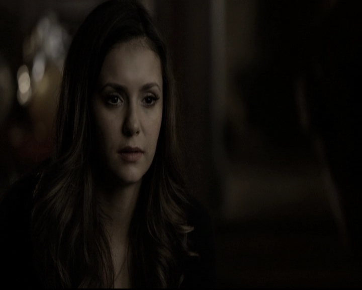 VampireDiariesWorld-dot-nl_6x13TheDayITriedTLive1947.jpg