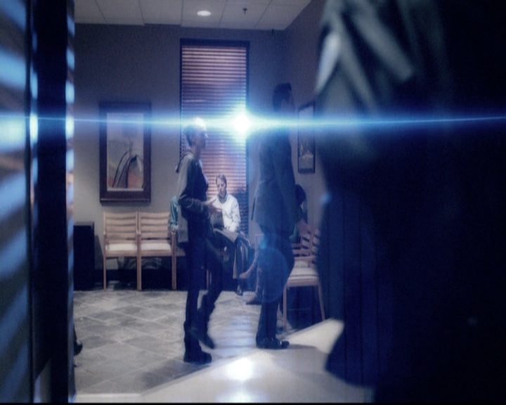VampireDiariesWorld-dot-nl_6x14Stay0031.jpg