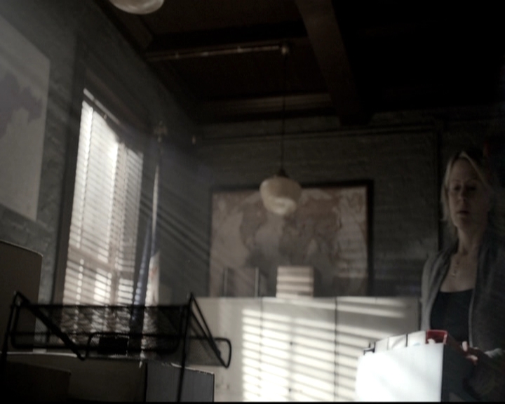 VampireDiariesWorld-dot-nl_6x14Stay0062.jpg