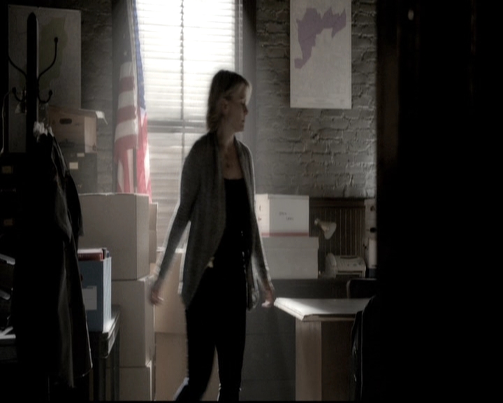 VampireDiariesWorld-dot-nl_6x14Stay0066.jpg