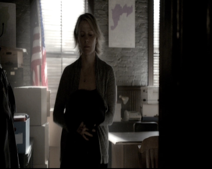 VampireDiariesWorld-dot-nl_6x14Stay0070.jpg
