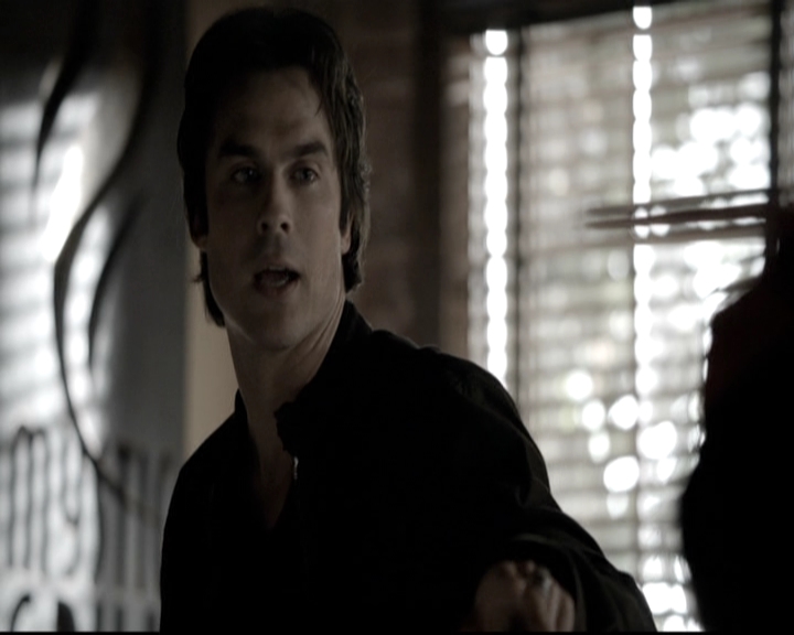 VampireDiariesWorld-dot-nl_6x14Stay0296.jpg