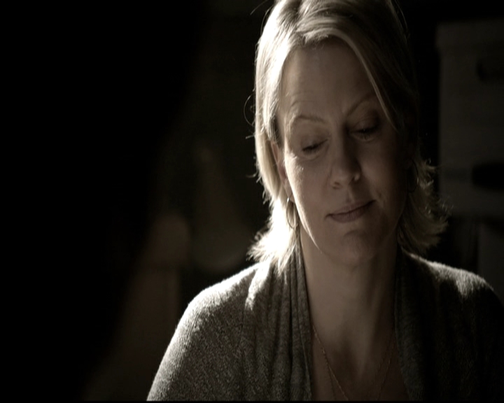 VampireDiariesWorld-dot-nl_6x14Stay0457.jpg