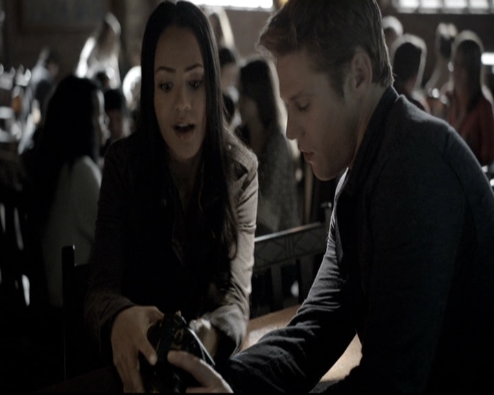 VampireDiariesWorld-dot-nl_6x14Stay0872.jpg