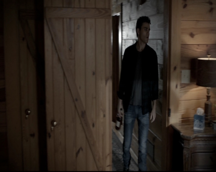 VampireDiariesWorld-dot-nl_6x14Stay0956.jpg
