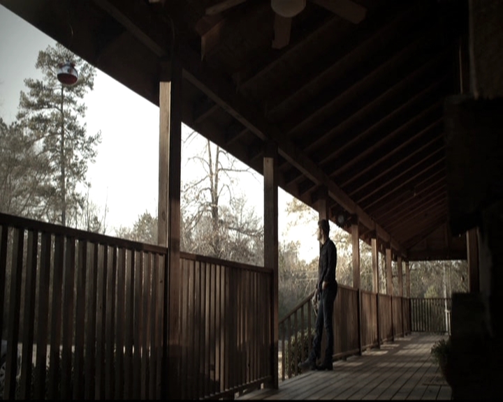 VampireDiariesWorld-dot-nl_6x14Stay1167.jpg