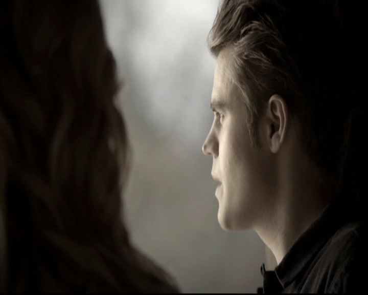 VampireDiariesWorld-dot-nl_6x14Stay1189.jpg