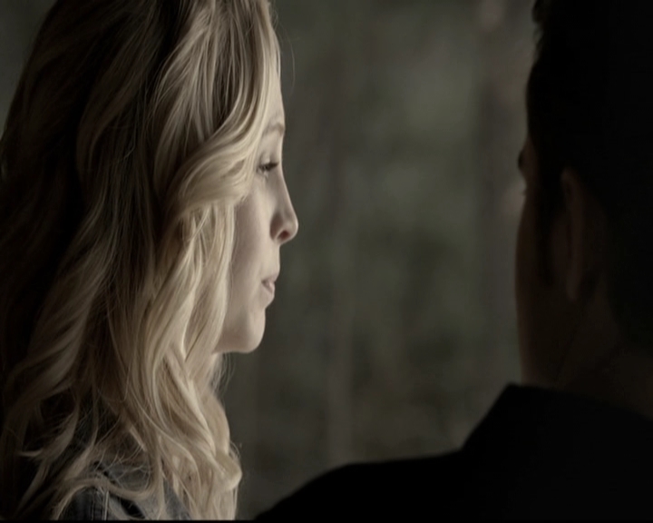 VampireDiariesWorld-dot-nl_6x14Stay1212.jpg