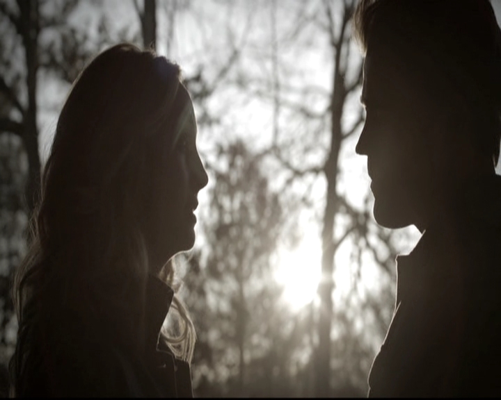 VampireDiariesWorld-dot-nl_6x14Stay1237.jpg