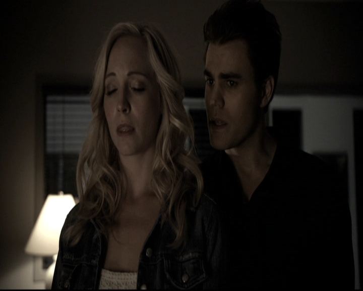VampireDiariesWorld-dot-nl_6x14Stay2143.jpg