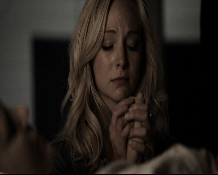 VampireDiariesWorld-dot-nl_6x14Stay2167.jpg
