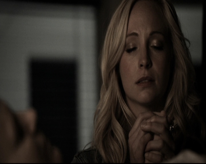 VampireDiariesWorld-dot-nl_6x14Stay2176.jpg