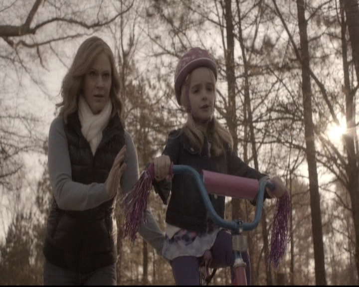 VampireDiariesWorld-dot-nl_6x14Stay2186.jpg