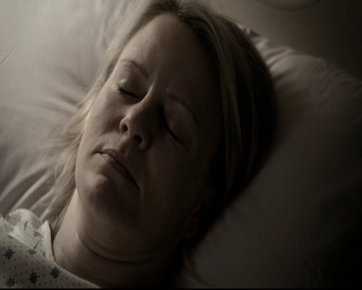 VampireDiariesWorld-dot-nl_6x14Stay2235.jpg