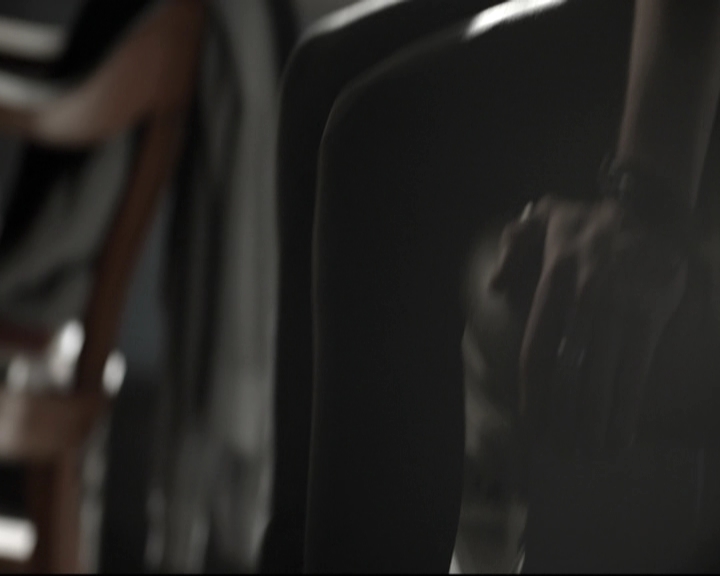 VampireDiariesWorld-dot-nl_6x15LetHerGo-deletedscenes0182.jpg VampireDiariesWorld-dot-nl_6x15LetHerGo-deletedscenes0182.jpg