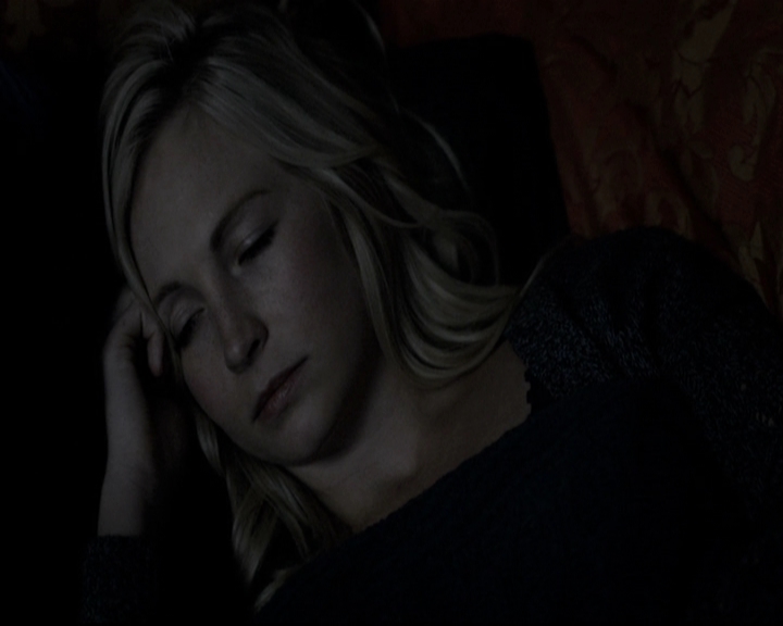 VampireDiariesWorld-dot-nl_6x15LetHerGo0062.jpg