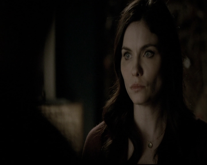 VampireDiariesWorld-dot-nl_6x15LetHerGo1728.jpg
