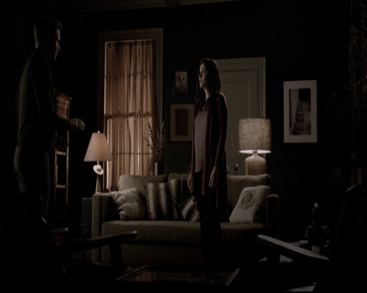VampireDiariesWorld-dot-nl_6x15LetHerGo1786.jpg