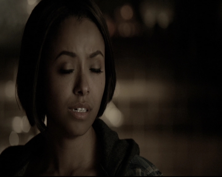 VampireDiariesWorld-dot-nl_6x15LetHerGo2218.jpg VampireDiariesWorld-dot-nl_6x15LetHerGo2218.jpg