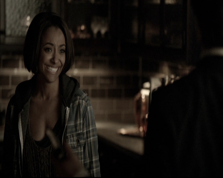 VampireDiariesWorld-dot-nl_6x15LetHerGo2222.jpg VampireDiariesWorld-dot-nl_6x15LetHerGo2222.jpg