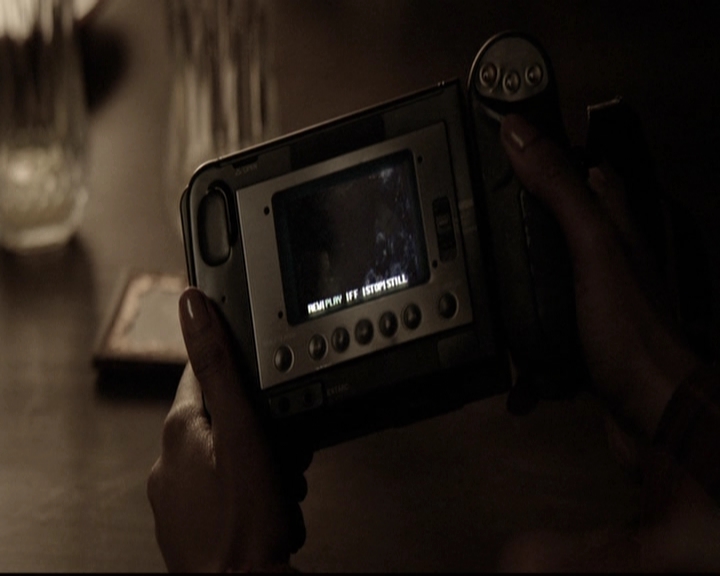 VampireDiariesWorld-dot-nl_6x15LetHerGo2267.jpg