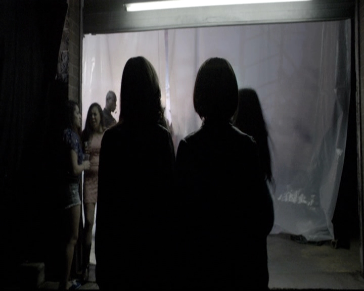 VampireDiariesWorld-dot-nl_6x16TheDownwardSpiral0868.jpg VampireDiariesWorld-dot-nl_6x16TheDownwardSpiral0868.jpg